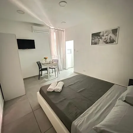 House Nunu-3